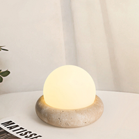Lampe de bureau LED rechargeable de style Wabi Sabi, design moderne, base en travertin jaune, pour salon, vente en gros en ligne