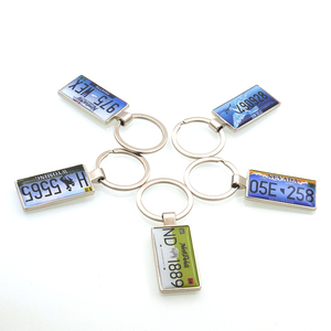 4色展開、人気商品、米国サイズ、無地の車用ナンバープレートキーホルダー - Product Image 4