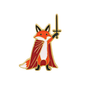Nouveauté : Broche émaillée Chevalier Renard – Mignon Renard Rouge avec Épée, Badge Métallique Fantaisie pour Amateurs d'Animaux Médiévaux et Cadeaux - Product Image 1