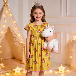 Vestido Infantil Personalizable con Estampado de Zorro para Niñas - Vestido Tipo A de Manga Corta con Volantes y Adorno de Pompones, Ropa Casual para Niños - Product Image 2