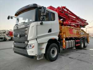 Bomba de Concreto Montada en Camión de Alta Calidad de 56 m SYM5445THB 560C-8A en Stock - Product Image 2