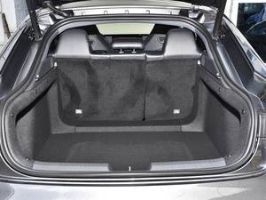 Changan UNI-V, berline électrique au design élégant, intérieur lumineux, sièges en cuir, fonctionnalités de sécurité avancées, performances optimales, turbo - Product Image 6