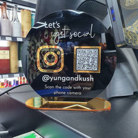 Letrero Acrílico Personalizado para Mesa de Negocio con Código QR Dorado para Redes Sociales, Placa para Facebook e Instagram