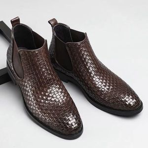 Los nuevos zapatos de cuero para hombre, hechos a medida y de alta calidad, son adecuados para ocasiones informales, de negocios y formales. - Product Image 4