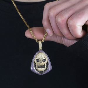 Nouveau collier pendentif <span class=keywords><strong>masque</strong></span> de crâne pavé de zircon plaqué or, couleurs violet, noir et <span class=keywords><strong>blanc</strong></span>, pour hommes et femmes, bijoux hip-hop <span class=keywords><strong>rappeur</strong></span> - Product Image 1