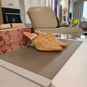 Jimmy Sheer - Mules de tacón de aguja con malla fruncida y punta en pico, ideales para bodas, fiestas, eventos nocturnos y cócteles - Product Image 3