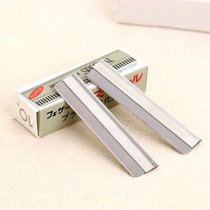 Maquinilla para cejas, recortadora de cejas, herramienta para dar forma a las cejas, cuchillas japonesas especiales para maquilladores (10 cuchillas por paquete) - Product Image 1