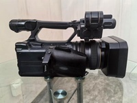 Caméra Full HD d'occasion Son-y HDR-AX2000E pour la prise de vue vidéo