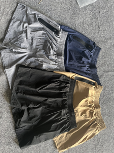 <span class=keywords><strong>Pantaloncini</strong></span> da <span class=keywords><strong>Uomo</strong></span> per Palestra, Fitness e Corsa in Tessuto 90% Nylon 10% Spandex, <span class=keywords><strong>Pantaloncini</strong></span> da Allenamento Basket <span class=keywords><strong>con</strong></span> <span class=keywords><strong>Tasche</strong></span> <span class=keywords><strong>con</strong></span> Cerniera - Product Image 6