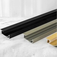 Plinthes en aluminium durables pour les projets d'appartements, de parcs, de gymnases et de stades
