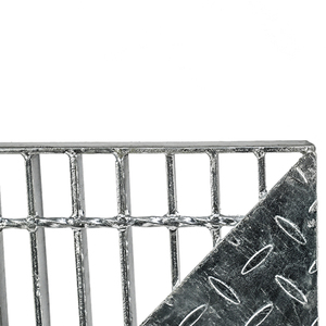 Grille en acier au carbone pour pont, grille en acier dentelée, bonne qualité et prix abordable, grille en acier galvanisé - Product Image 3