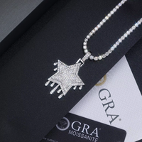 Collier pendentif en forme de cœur en cristal de glace, plaqué or, plaqué argent, plaqué rhodium, chaîne en laiton avec zircon, bijoux hip-hop