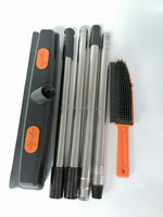 Brosse à moquette 2 en 1 avec manche télescopique Épilateur efficace pour chiens et chats et nettoyage des poils d'animaux Balai en caoutchouc