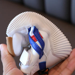 Chaussures Pour Enfants Légères Décontractées et Respirantes, Baskets de Course et de Basketball Tendance pour Enfants - Product Image 4