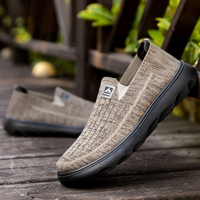Chaussures décontractées légères pour hommes en tissu tissé, à enfiler, avec semelle épaisse amortissante et empeigne respirante, idéales pour la marche quotidienne en extérieur