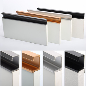Poignées et boutons de porte de luxe en alliage d'aluminium, profil long dissimulé, finition or mat pour armoires de cuisine et placards - Product Image 3