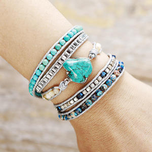 Bracelet multirangs en perles turquoise avec pendentif cœur en argent tibétain – Bijou tendance pour femme, idéal comme cadeau - Product Image 2