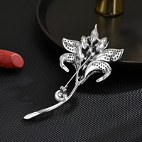 Broche de luxe coréenne XILIANGFEIZI, exquise, en forme de lys, personnalisée, avec perle d'eau douce naturelle et zircon, cadeau de mariage pour femme, accessoire de corsage
