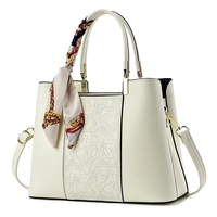 Sac à main pour femme de Taizhou avec texture, nouvelle broderie chinoise et style traditionnel, Fête des Mères, sac à main grande capacité pour maman