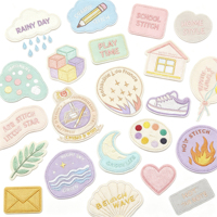 Écusson brodé personnalisé en tissu chenille, logo thermocollant, étiquette tissée DIY pour chapeaux, badges brodés
