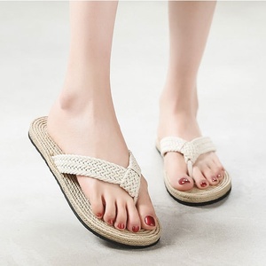 Sandales d'été bohèmes pour femmes, légères, à semelle plate, respirantes, antidérapantes - Product Image 6