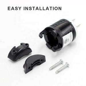 15A 発電機用ツイストロックプラグ 125/250V NEMA 5-15P 3ピンオスプラグ 交換用 工業用ロックデバイス - Product Image 4