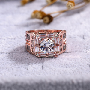 Anello dal Design a Fascia Larga, Anello Classico da Dito per Uomini e Donne - Product Image 3