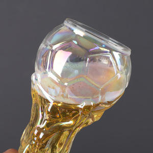 Chope à bière en verre en forme de trophée de <span class=keywords><strong>la</strong></span> Coupe US MX CA, design sportif promotionnel réutilisable pour les événements de football mondial - Product Image 3