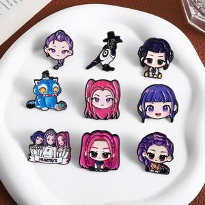 Broche de Metal Creativo al por Mayor con Diseño de Personajes de Películas y Series, Corazón y Amor, para Accesorios de Atuendos con Estilo - Product Image 3