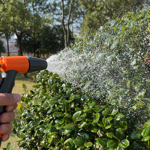 Pistolet à eau pour lavage de voiture, en plastique, avec plusieurs modes de pulvérisation, pour le lavage de voitures et le jardinage - Product Image 1
