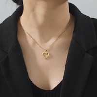 Collier pendentif nœud en ruban doré et argenté en acier inoxydable pour femme, ras-du-cou chic, bijou tendance, cadeau pour tenue décontractée