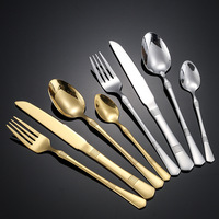 Ensemble de couverts en acier inoxydable gravé OEM, emballage coffret cadeau, couleur or/argent, cadeau de pendaison de crémaillère, vente en gros