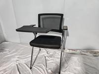 Mobilier scolaire ergonomique moderne en maille avec structure pliable en acier inoxydable