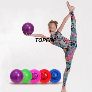 ลูกบอลยิมนาสติกลีลาแบบมีกลิตเตอร์ ขนาด 18 ซม. ลดราคาพิเศษ - Product Image 6