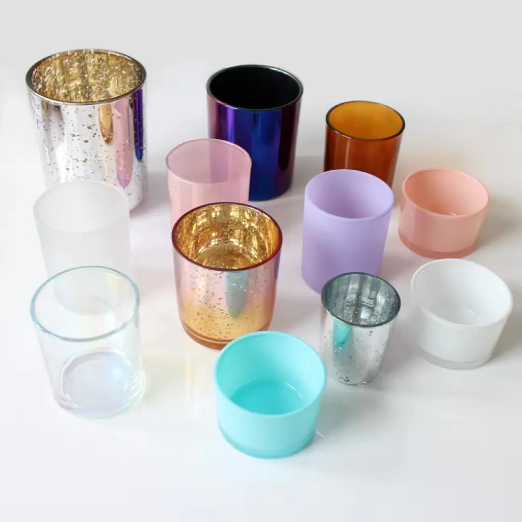 Factory Wholesale Empty Clear Frosted Colorful Wax Cylinder Cup Glass Candle Holder with Wooden Cover Tinplate Lid