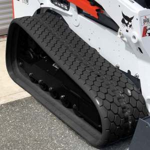 مسار توجيه انزلاقي واسع 1750RT موستانج 13 بوصة ، مسار مطاطي CTL على العشب x 86x54 - Product Image 6