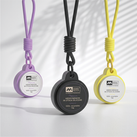 Petite boîte en aluminium portable avec support décoratif en silicone, design multicolore en stock pour baume aromatique solide et baume à lèvres