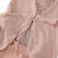 Warna Murni Berkualitas Tinggi Dengan Bagian Bawah Senada Warna, Tudung Terintegrasi Dengan Kancing Magnetik, Syal Penutup Kepala Praktis Terpadu