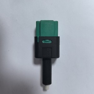 สวิตช์ไฟเบรกนิสสัน อินฟินิตี้ 25320-AX10A สำหรับเปลี่ยนซ่อม 2002-2024 - Product Image 3