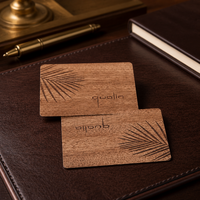 Individualisierte NFC Holz- & Bambus-RFID-Hotelschlüsselkarte mit T5577-Chip Wasserdichte Visitenkarte Mitgliedskarte mit Lasergravur