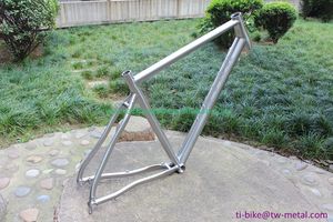 Cadre de vélo de gravier XACD avec tube de direction conique - Product Image 5