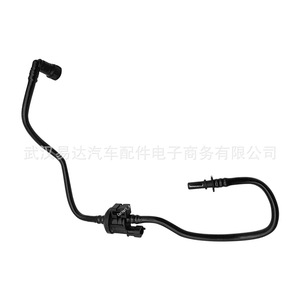 Tuyau flexible de radiateur Land Rover LR010749 en caoutchouc pour Defender Velar Discovery 4 5 - Product Image 4