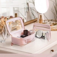 Trousse de rangement pour maquillage en cuir TPU imperméable à double couche avec fermeture à glissière Sac de cosmétiques de voyage en PVC Logo personnalisé Lettre à la mode