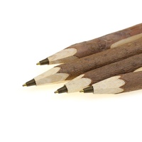 Caneta esferográfica de madeira ecológica, logotipo rústico original de madeira personalizada de galho, caneta para livro de convidado
