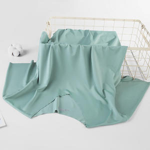 Vêtements pour hommes Ice Silk T-Shirt Seamless Casual V-neck Short Sleeve Shirt Tee Tops Summer Men T-shirts - Product Image 6