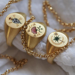 เครื่องประดับคู่รักแมงป่องเปลือกหอยงูหญิง18K แหวนทองคำแท้รูปวงรีวาดด้วยมือ - Product Image 3