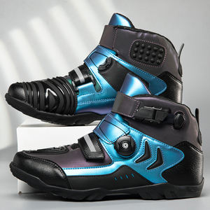 Bottes de moto en cuir respirantes et imperméables pour hommes - Product Image 2