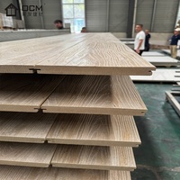 Panneau de sol en fibre de ciment perforé T & G de 18mm certifié UKCA CE pour le revêtement extérieur moderne Utilisation dans les villas Résistant à l'eau Supérieur