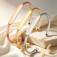 Bracelet manchette en acier inoxydable 316L hypoallergénique gravé, directement de l'usine, personnalisation en petites séries (MOQ), ODM/OEM - Cadeau transfrontalier