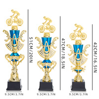 Produits de haute qualité 2024 Plastic Trophy Cup Awards pour la compétition d'équitation AD103